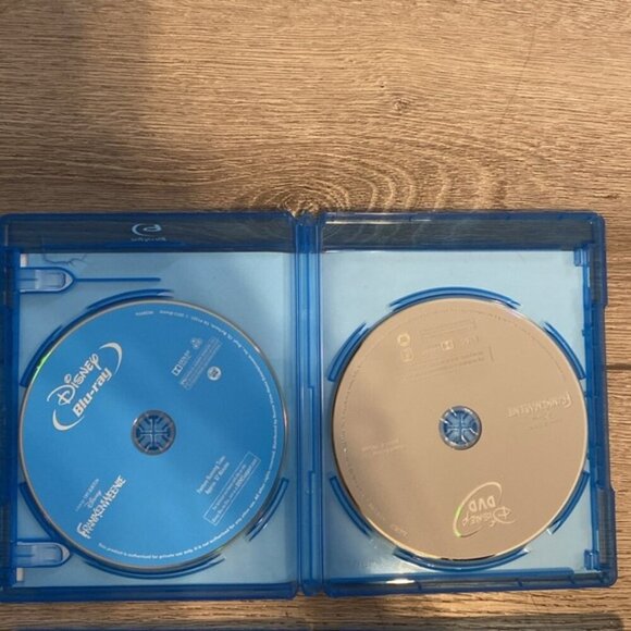 Lot of 4 Blue Ray DVD’s Kids - Picture 3 of 5